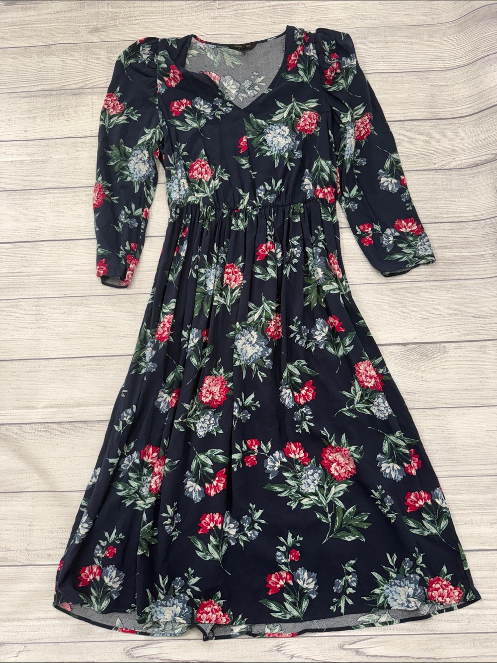 Banana Republic Floral Midi Dress Navy Pink Long Sleeve V-Neck Small
